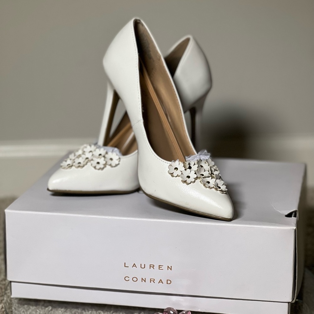 White & Gold Stiletos